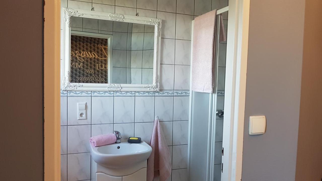 Pokoje Goscinne Zblewo Exteriör bild